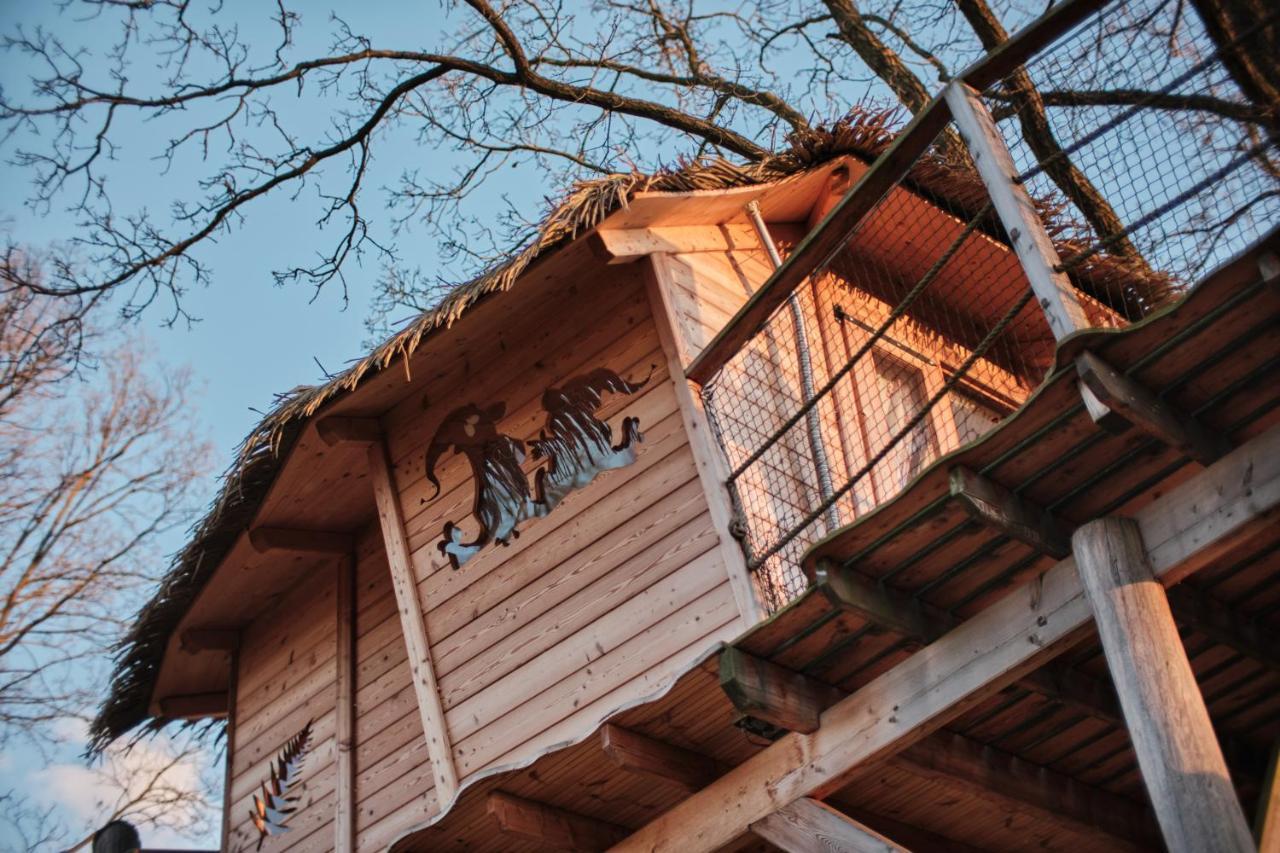 Treehouse Kremilek Villa Jesenice  Exteriör bild